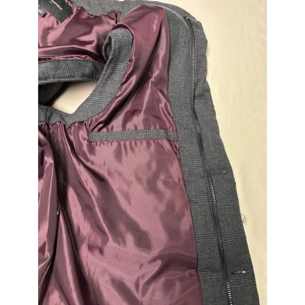 Banana Republic Mens Grey Glen Plaid Puffer Vest Burgundy Lining Large
